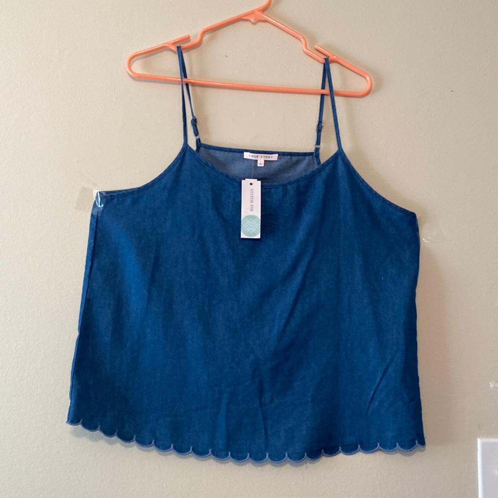 Beautiful Your Story Lawson Scallop Detail Chambray Top